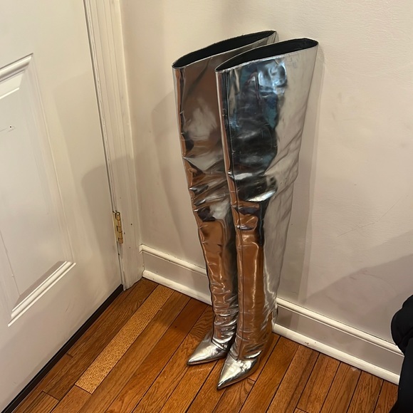 balenciaga boots thigh high